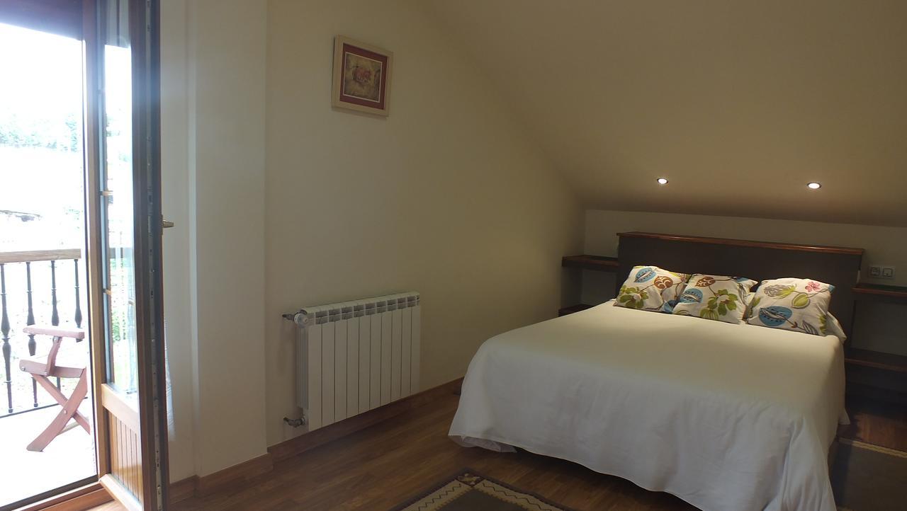Apartamentos Altamira Santillana del Mar Exterior photo